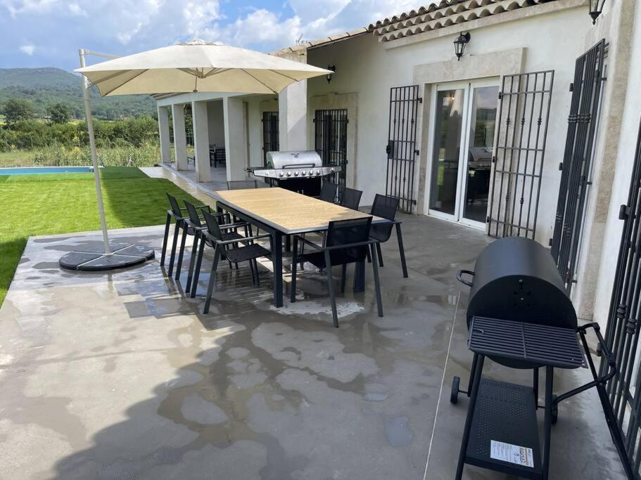 Villa Rians Rians  Εξωτερικό φωτογραφία