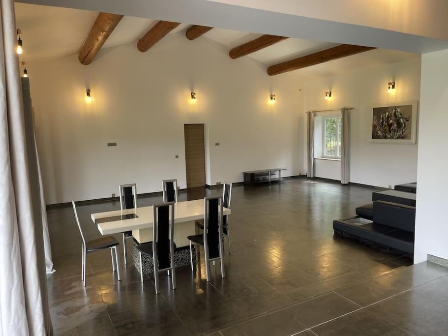 Villa Rians Rians  Εξωτερικό φωτογραφία