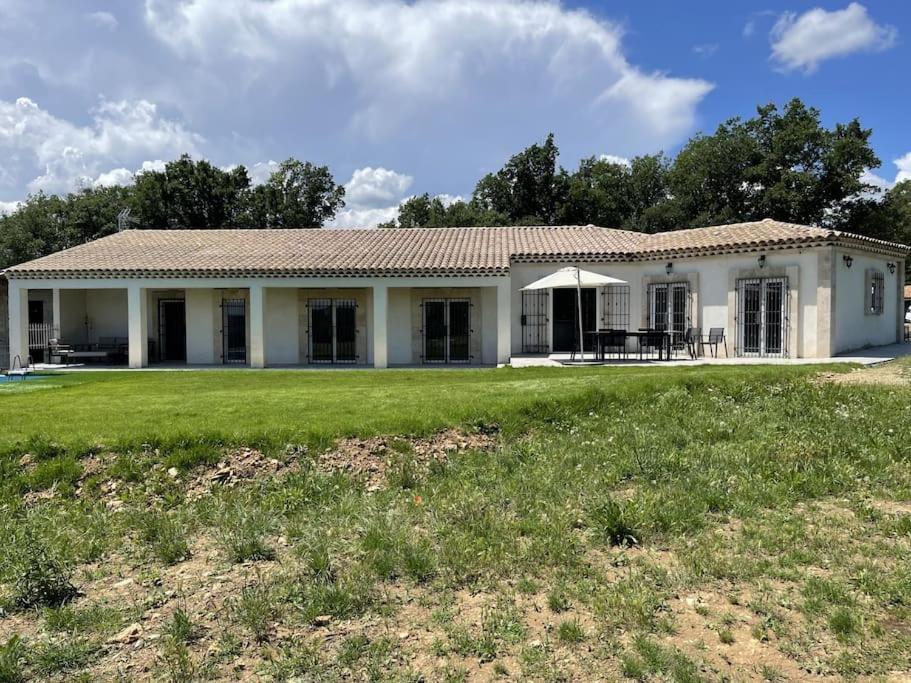 Villa Rians Rians  Εξωτερικό φωτογραφία