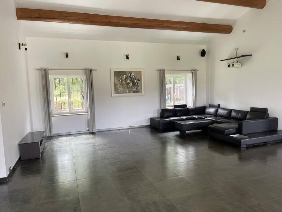 Villa Rians Rians  Εξωτερικό φωτογραφία