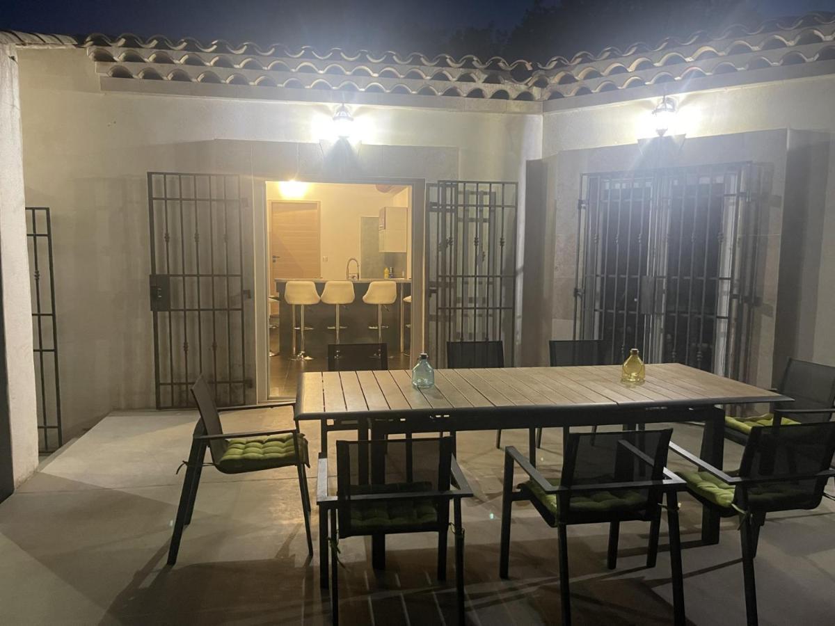 Villa Rians Rians  Εξωτερικό φωτογραφία